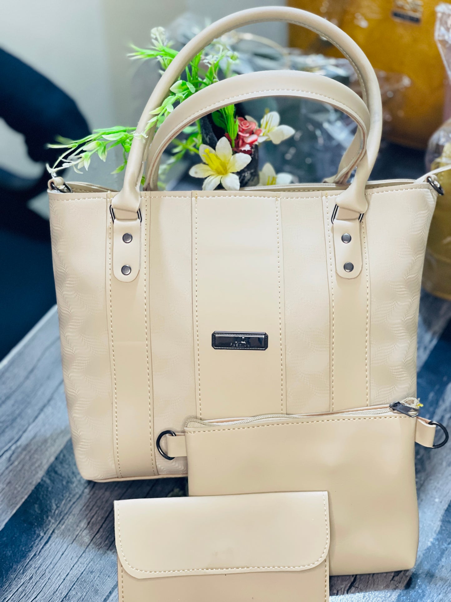 best in choice with leather made bag